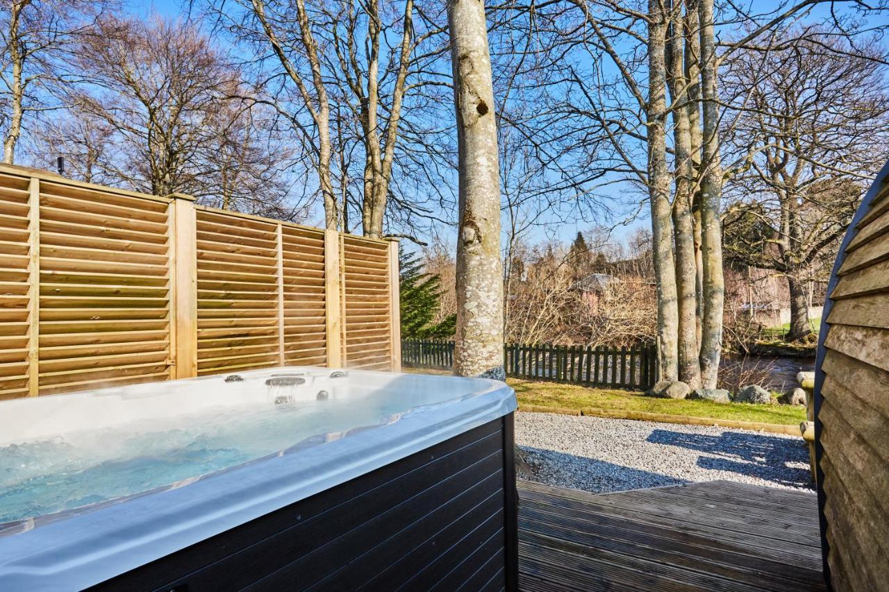 Braidhaugh Holiday Lodge And Glamping Park Crieff Exterior photo